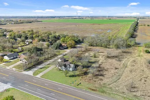 View/Area - 1601 E Texas Ave, Mart, TX 76664 photo 3 of 10