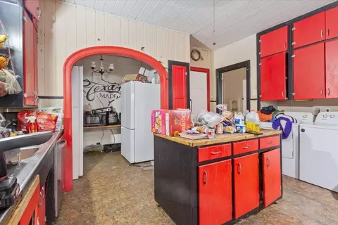 Kitchen - 1601 E Texas Ave, Mart, TX 76664 photo 1 of 2