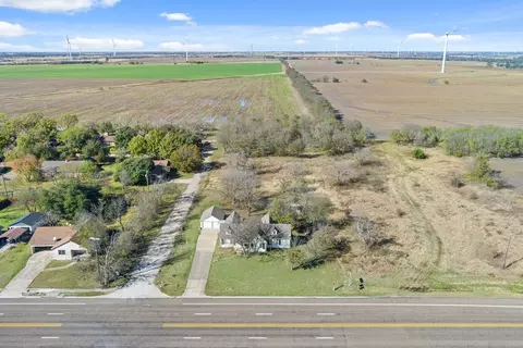 View/Area - 1601 E Texas Ave, Mart, TX 76664 photo 2 of 10