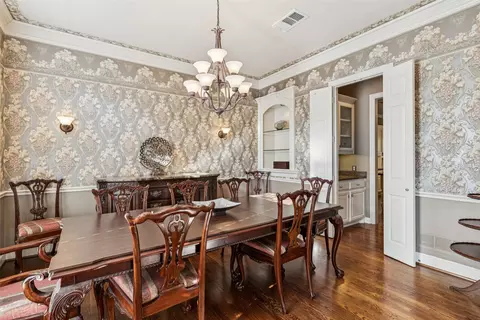 Dining - 803 Eagle Pass, Heath, TX 75032 photo 2 of 3
