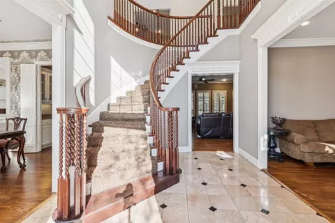 Entry Way - 803 Eagle Pass, Heath, TX 75032 photo 1 of 1
