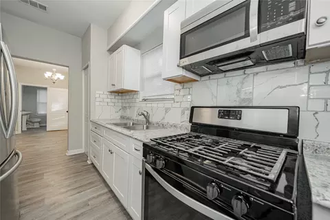 Kitchen - 606 E Brin St, Terrell, TX 75160 photo 5 of 5
