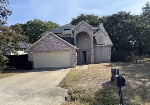 108 Indian Oaks Trl, West Tawakoni, TX 75474