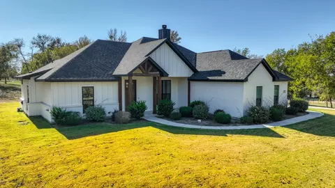171 Ox Mill Creek Rd, Weatherford, TX 76087