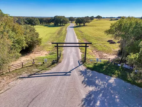 10010 Horizon Vw, Tolar, TX 76476