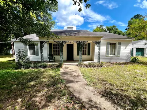 6032 N Market St, Shreveport, LA 71107