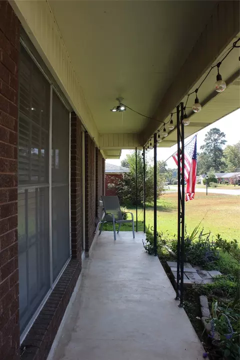 802 Cline St, Minden, LA 71055 photo 5