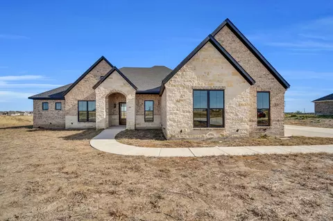 201 Marie Ln, Waxahachie, TX 75167