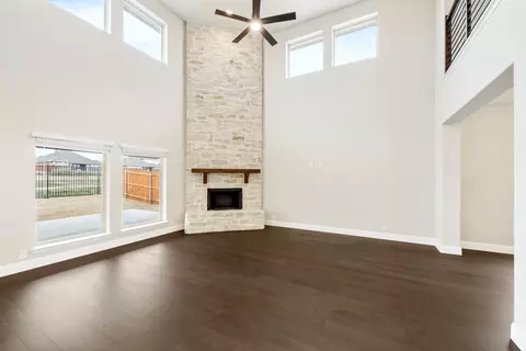 4021 Eagles Bluff Rd, Midlothian, TX 76065 photo 9