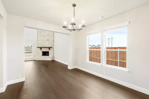 4021 Eagles Bluff Rd, Midlothian, TX 76065 photo 7