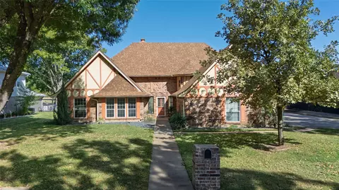121 Carnoustie Dr, Trophy Club, TX 76262
