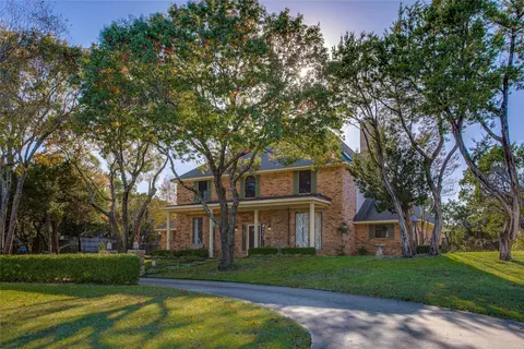 603 Mobley Rd, Cedar Hill, TX 75104