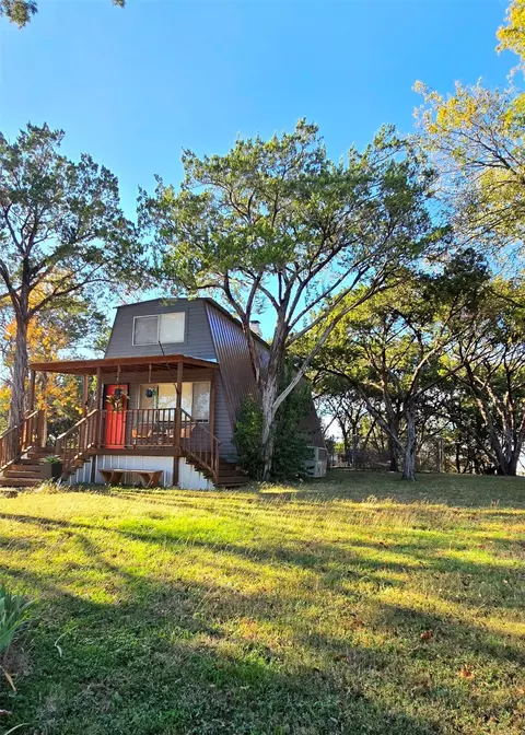 1630 S Chisholm Trl, Granbury, TX 76048