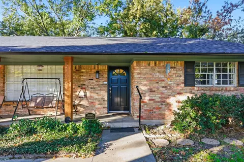 702 Mimosa Dr, Denton, TX 76201