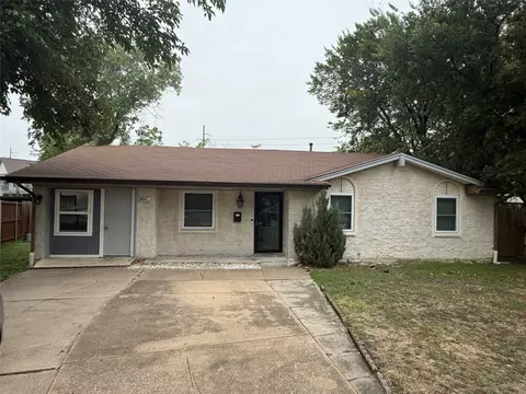 405 Sweetbriar Dr, Lewisville, TX 75067