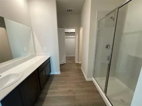 Bath - 541 Epiphany Ln, Lavon, TX 75166 photo 1 of 3