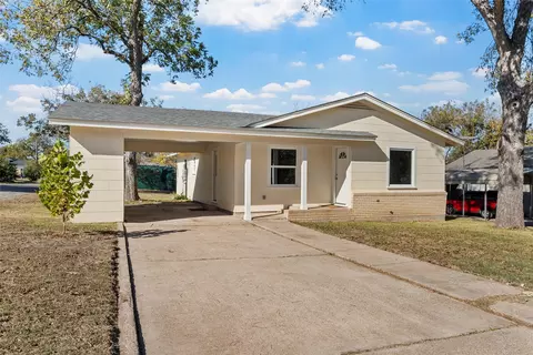 1413 W 13th St, Clifton, TX 76634