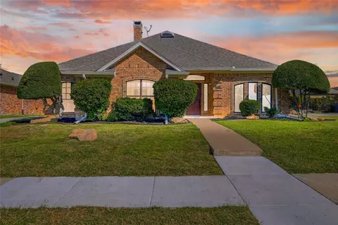 3900 Innisbrook Dr N, Irving, TX 75038