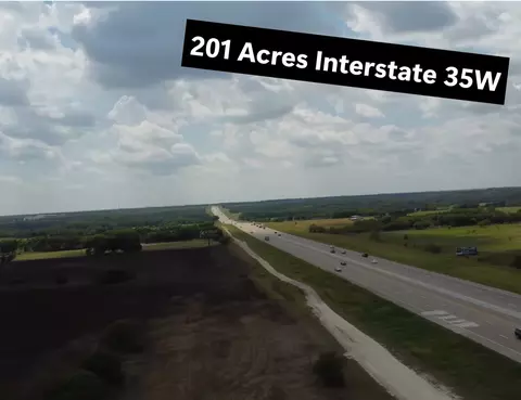 tbd 186 Interstate 35e, Milford, TX 76670