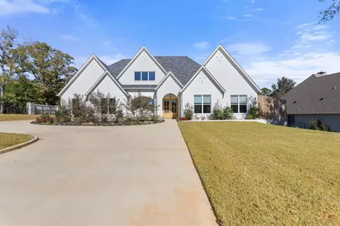 1505 Stafford Dr, Tyler, TX 75703