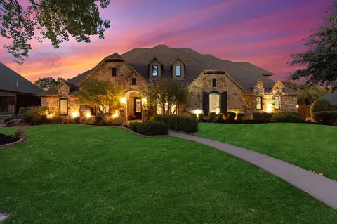 2008 Woodbury Ct, Southlake, TX 76092