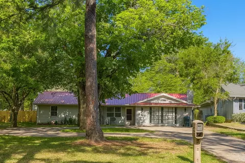580 33rd St SE, Paris, TX 75460