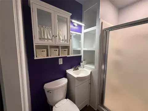 Bath - 308 E 8th St, Kemp, TX 75143 photo 5 of 5