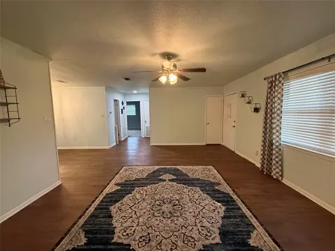 Living - 308 E 8th St, Kemp, TX 75143 photo 3 of 3