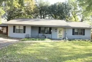 Exterior - 308 E 8th St, Kemp, TX 75143 photo 2 of 4