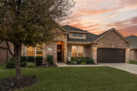 1313 Benavites Dr, Little Elm, TX 75068