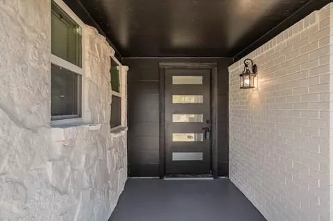 Entry Way - 1006 N Ector Dr, Euless, TX 76039 photo 1 of 1