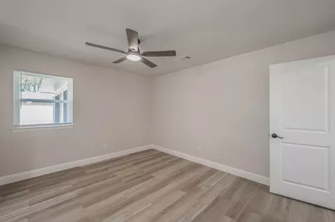 Bedroom - 1006 N Ector Dr, Euless, TX 76039 photo 4 of 12