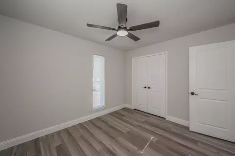 Bedroom - 1006 N Ector Dr, Euless, TX 76039 photo 8 of 12
