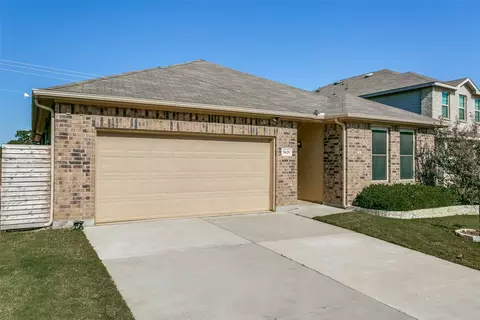 5629 Sea Cove Ln, Denton, TX 76208