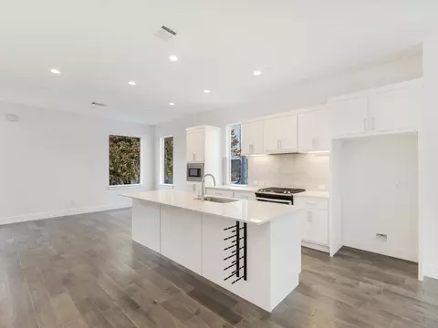 1771 Mccoy St #305, Dallas, TX 75204