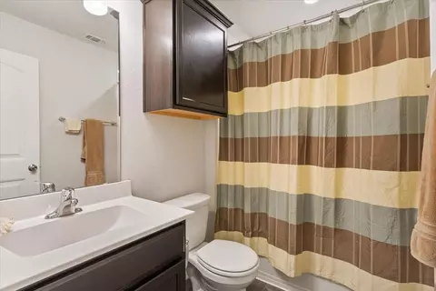 Bath - 11204 Echo Dr, Waco, TX 76708 photo 3 of 3