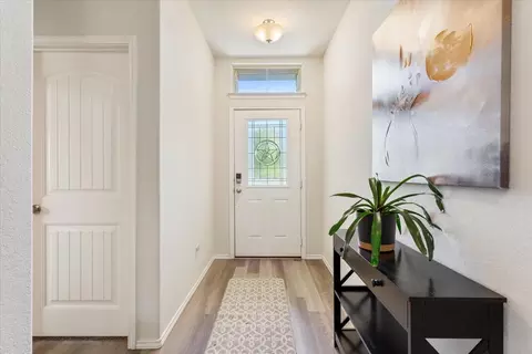 Entry Way - 11204 Echo Dr, Waco, TX 76708 photo 1 of 3