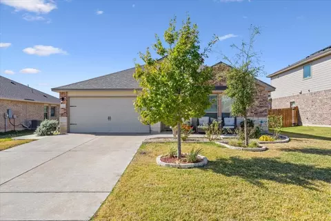 Exterior - 11204 Echo Dr, Waco, TX 76708 photo 2 of 6