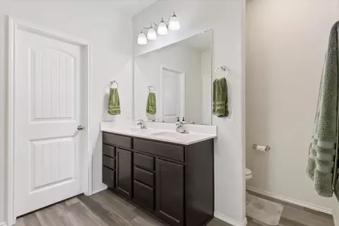 Entry Way - 11204 Echo Dr, Waco, TX 76708 photo 3 of 3
