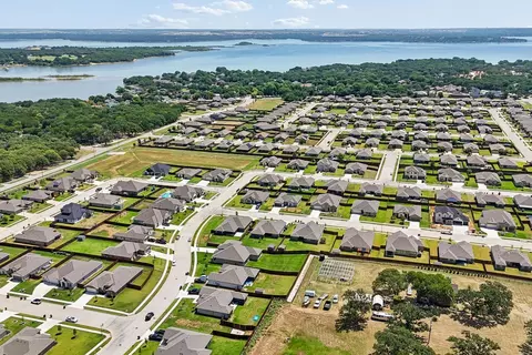 View/Area - 808 Stone Eagle Dr, Azle, TX 76020 photo 4 of 4