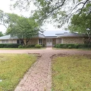 14214 Edgecrest Dr, Dallas, TX 75254