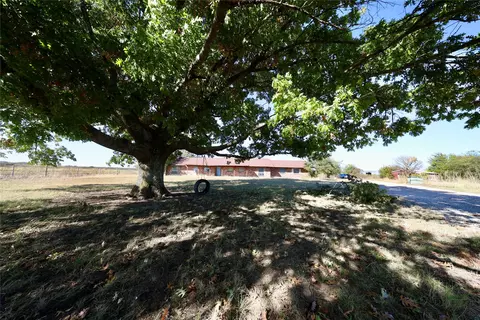 1600 County Road 1109a, Rio Vista, TX 76093