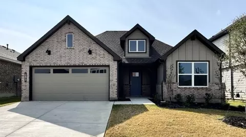 10857 Black Onyx Dr, Crowley, TX 76036