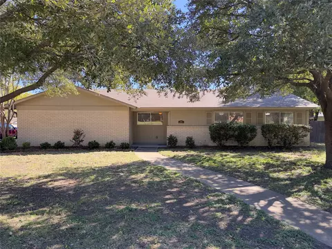 1831 Mountainview Dr, Waco, TX 76710