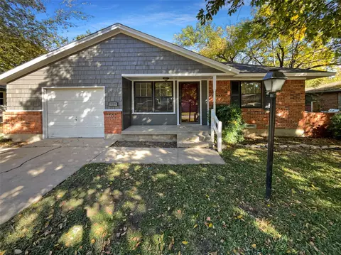 917 Sierra Dr, Denton, TX 76209