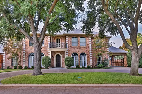 6208 Troon Rd, Fort Worth, TX 76132