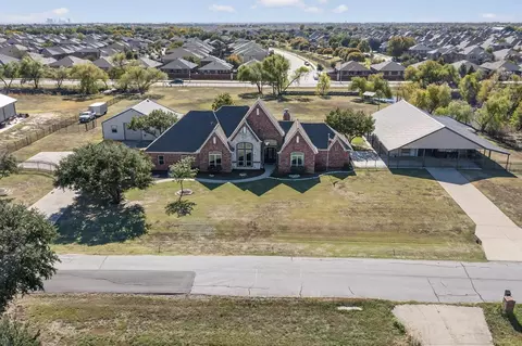 8816 S Water Tower Rd, Fort Worth, TX 76179