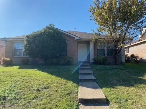 2937 Monticello Ln, Lancaster, TX 75134