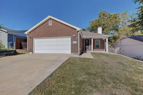 8224 Carlos St, White Settlement, TX 76108