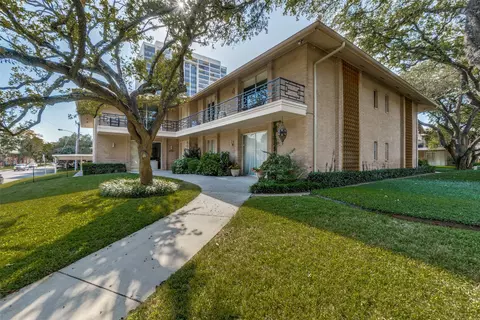 6332 Bandera Ave #A, Dallas, TX 75225